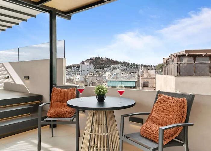 Acron Suites & Apartments